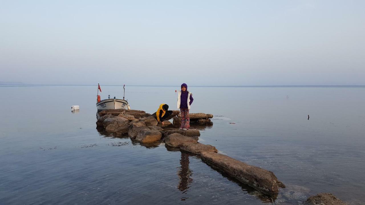Izmir Tatil Evi Beach Resort Seferihisar Urkmez Luaran gambar